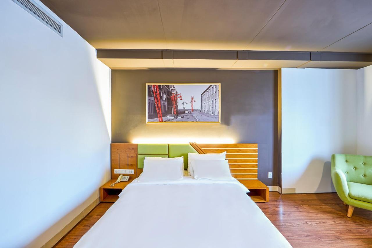 The Noble Swan Hotel Saigon Cidade de Ho Chi Minh Exterior foto